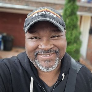 Meet your Posher, Sean